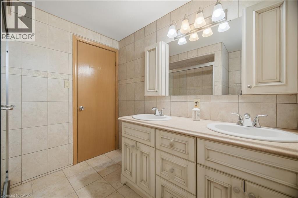 39 Darlington Drive, Hamilton, Ontario  L9C 2L8 - Photo 20 - 40816909