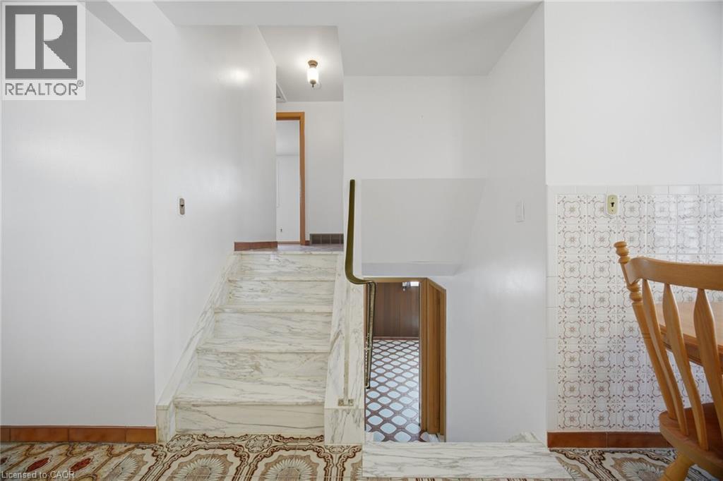 39 Darlington Drive, Hamilton, Ontario  L9C 2L8 - Photo 21 - 40816909