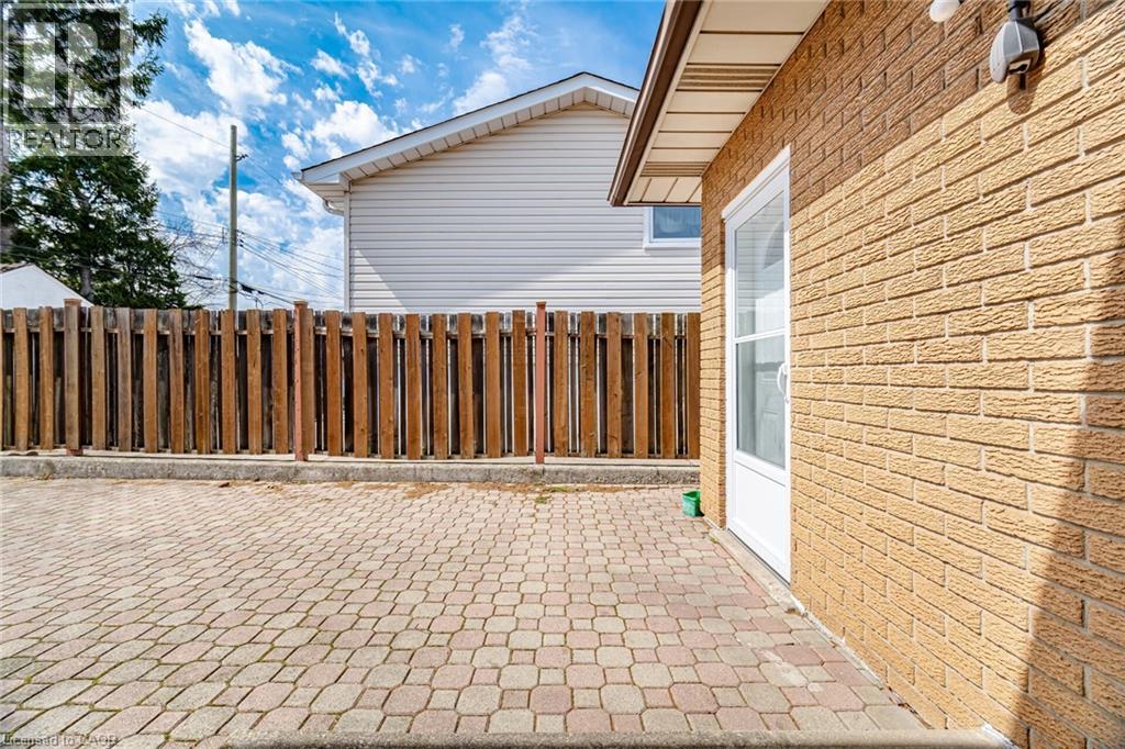 39 Darlington Drive, Hamilton, Ontario  L9C 2L8 - Photo 37 - 40816909