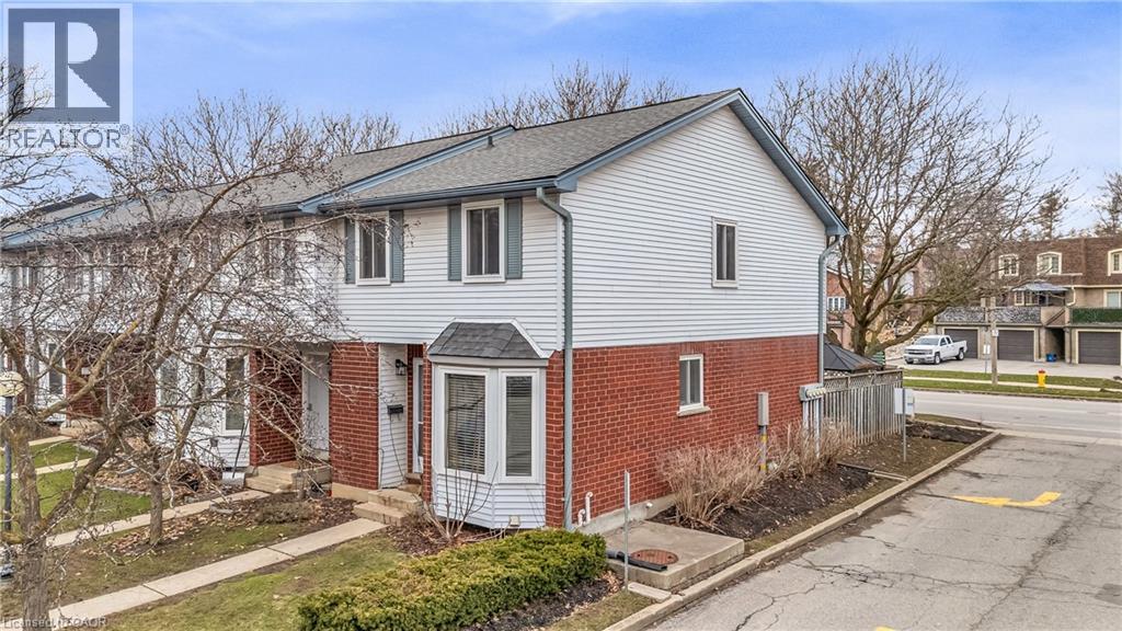 219 KINGSWOOD Drive Unit# 52, Kitchener, Ontario