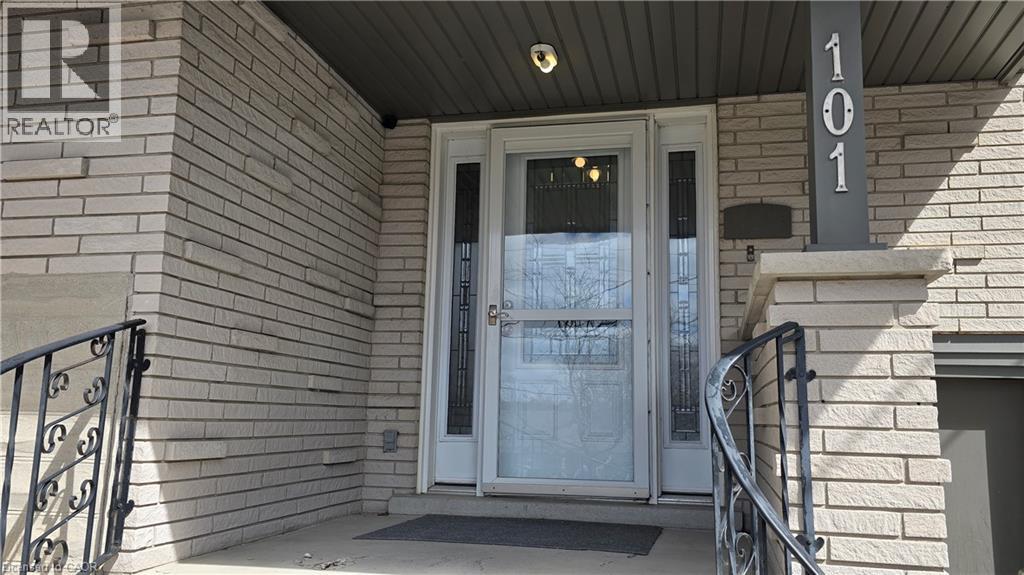 101 Lang Crescent, Kitchener, Ontario  N2K 1P4 - Photo 2 - 40816890