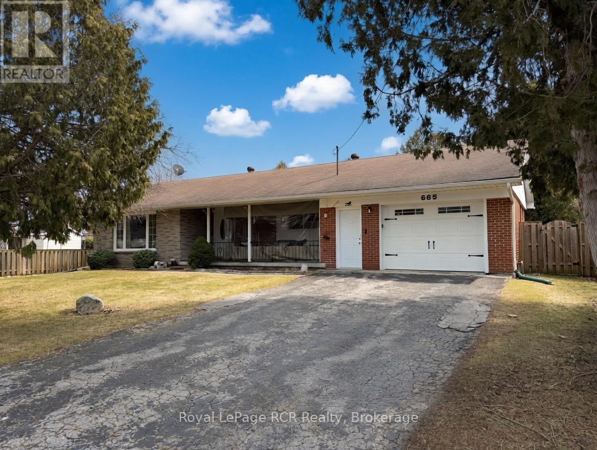 665 17TH STREET E, Owen Sound, Ontario