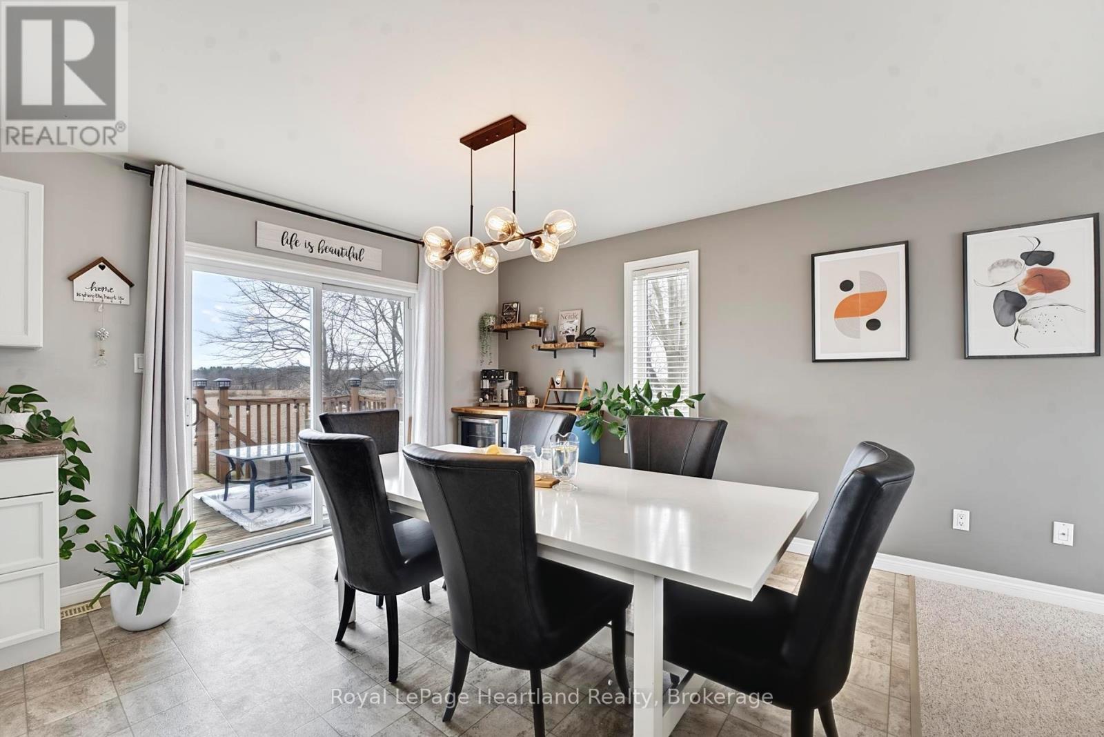 25 Lee Crescent, Goderich, Ontario  N7A 4L3 - Photo 11 - X12950356