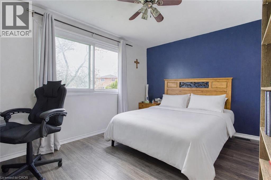 3 Elvia Court, Stoney Creek, Ontario  L8G 3W8 - Photo 15 - 40817093