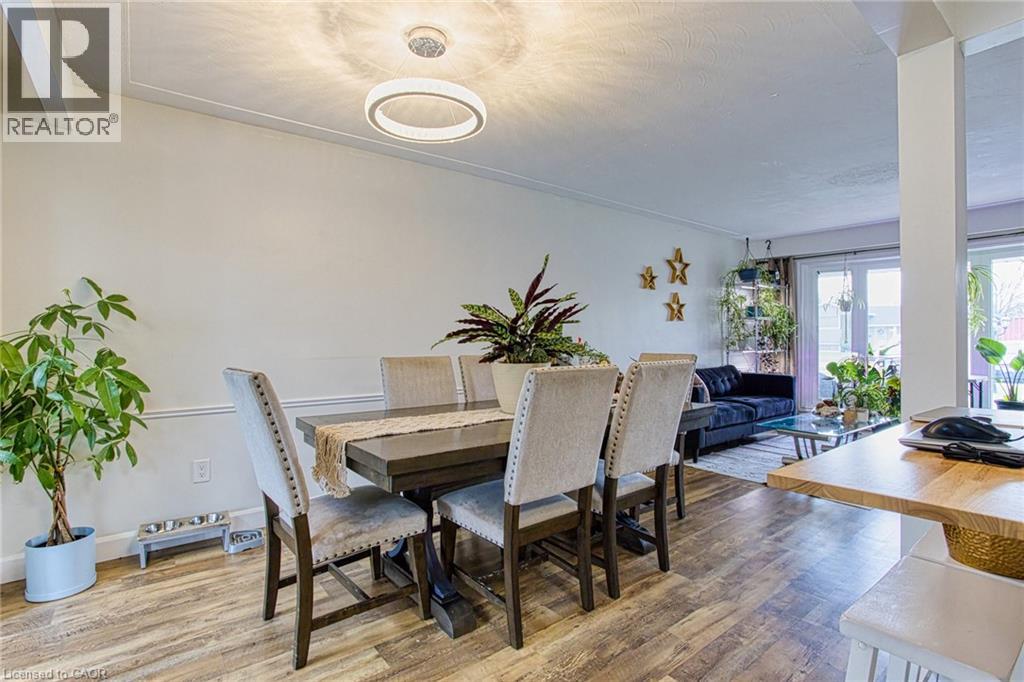 3 Elvia Court, Stoney Creek, Ontario  L8G 3W8 - Photo 8 - 40817093