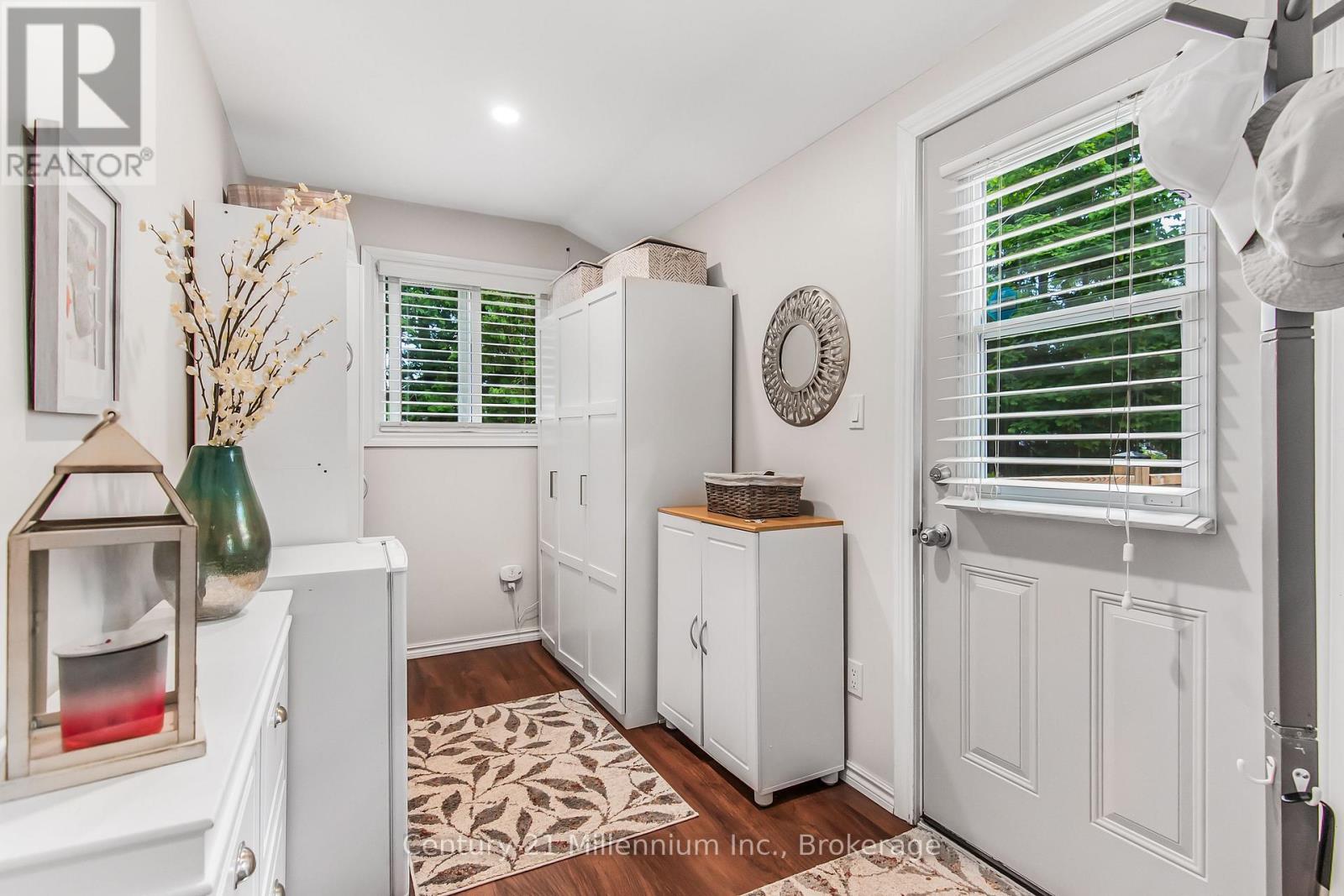 2 Hamilton Place, South Bruce Peninsula, Ontario  N0H 2G0 - Photo 21 - X12950714