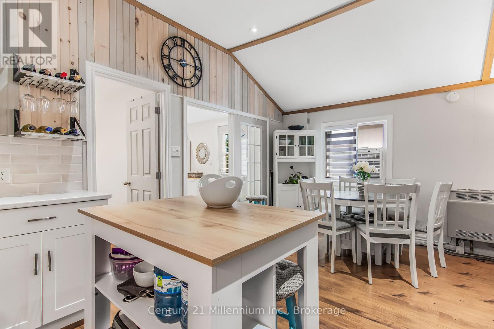 2 Hamilton Place, South Bruce Peninsula, Ontario  N0H 2G0 - Photo 28 - X12950714