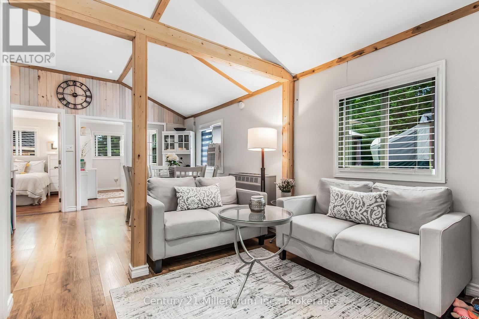 2 Hamilton Place, South Bruce Peninsula, Ontario  N0H 2G0 - Photo 32 - X12950714