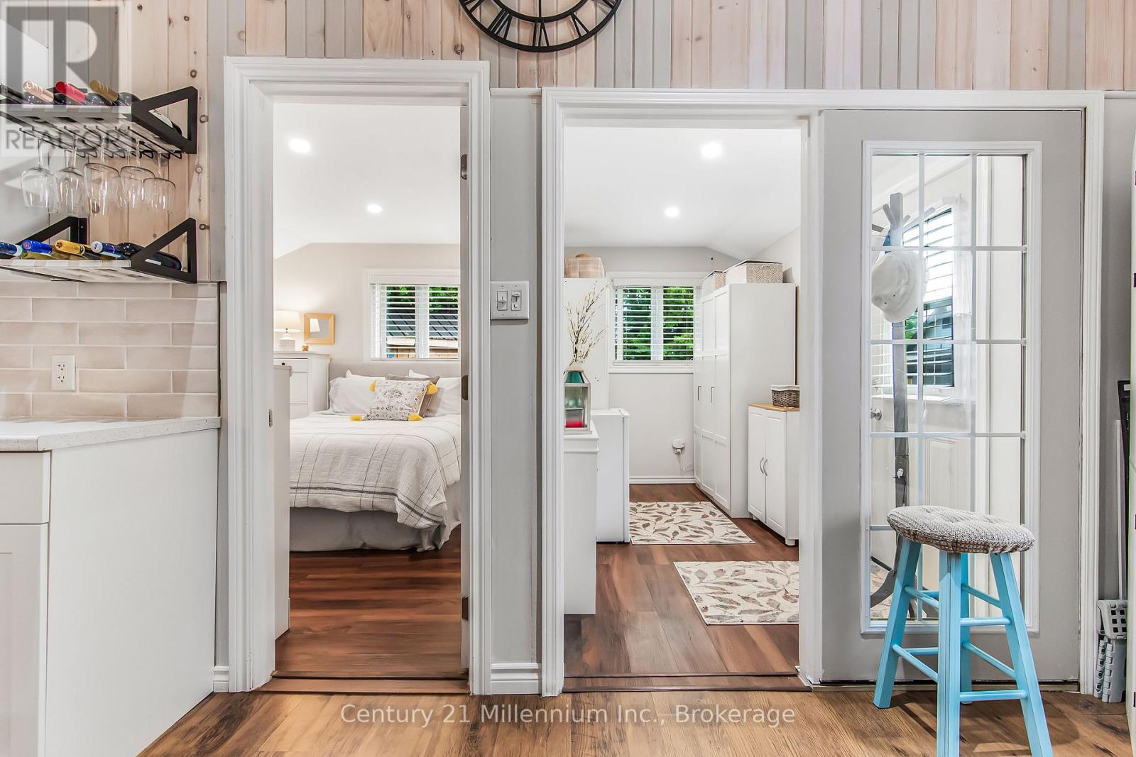 2 Hamilton Place, South Bruce Peninsula, Ontario  N0H 2G0 - Photo 33 - X12950714