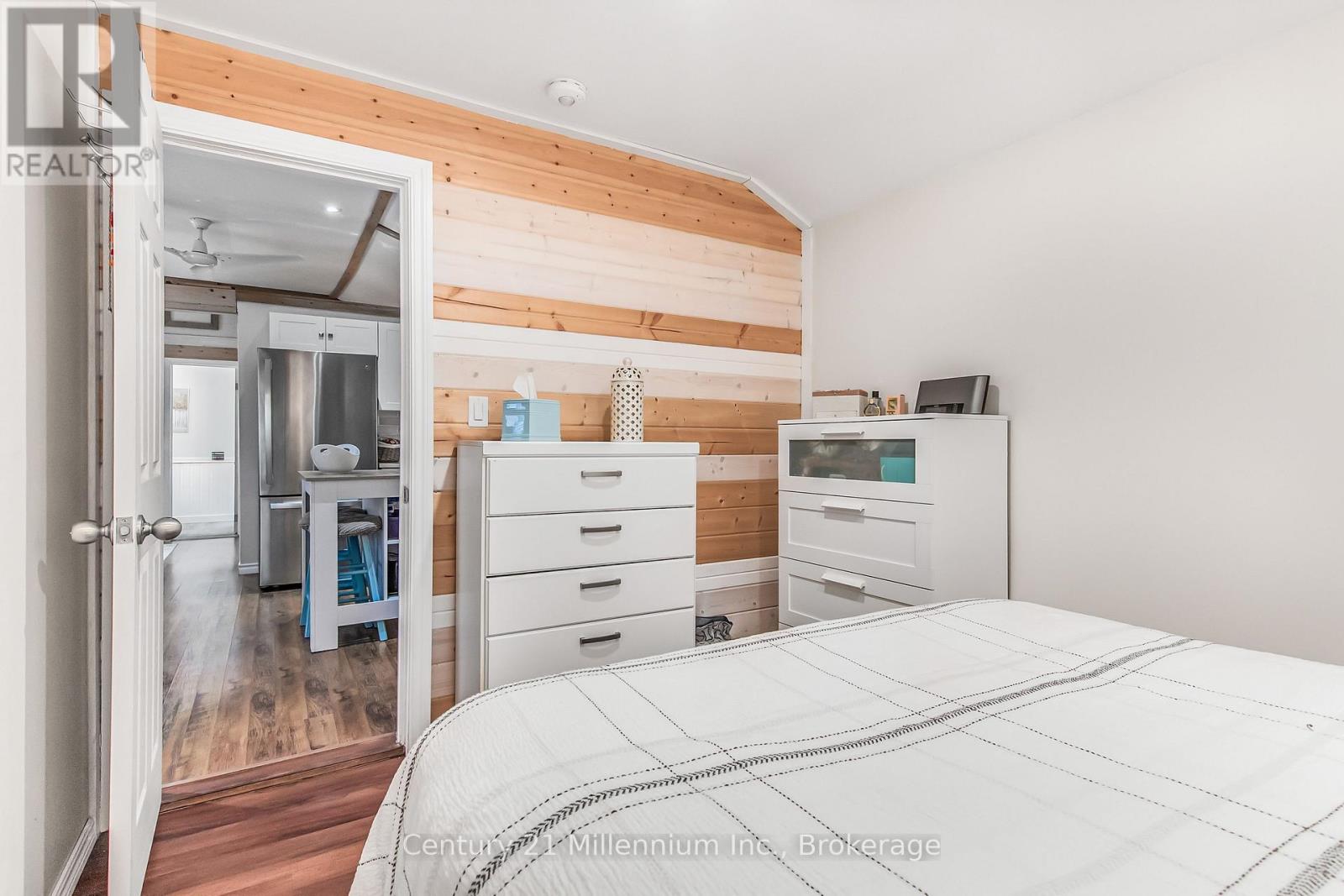 2 Hamilton Place, South Bruce Peninsula, Ontario  N0H 2G0 - Photo 35 - X12950714