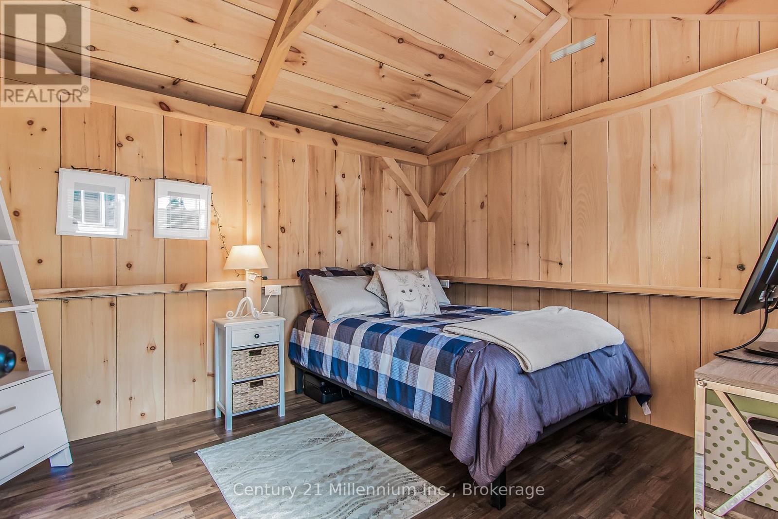 2 Hamilton Place, South Bruce Peninsula, Ontario  N0H 2G0 - Photo 40 - X12950714