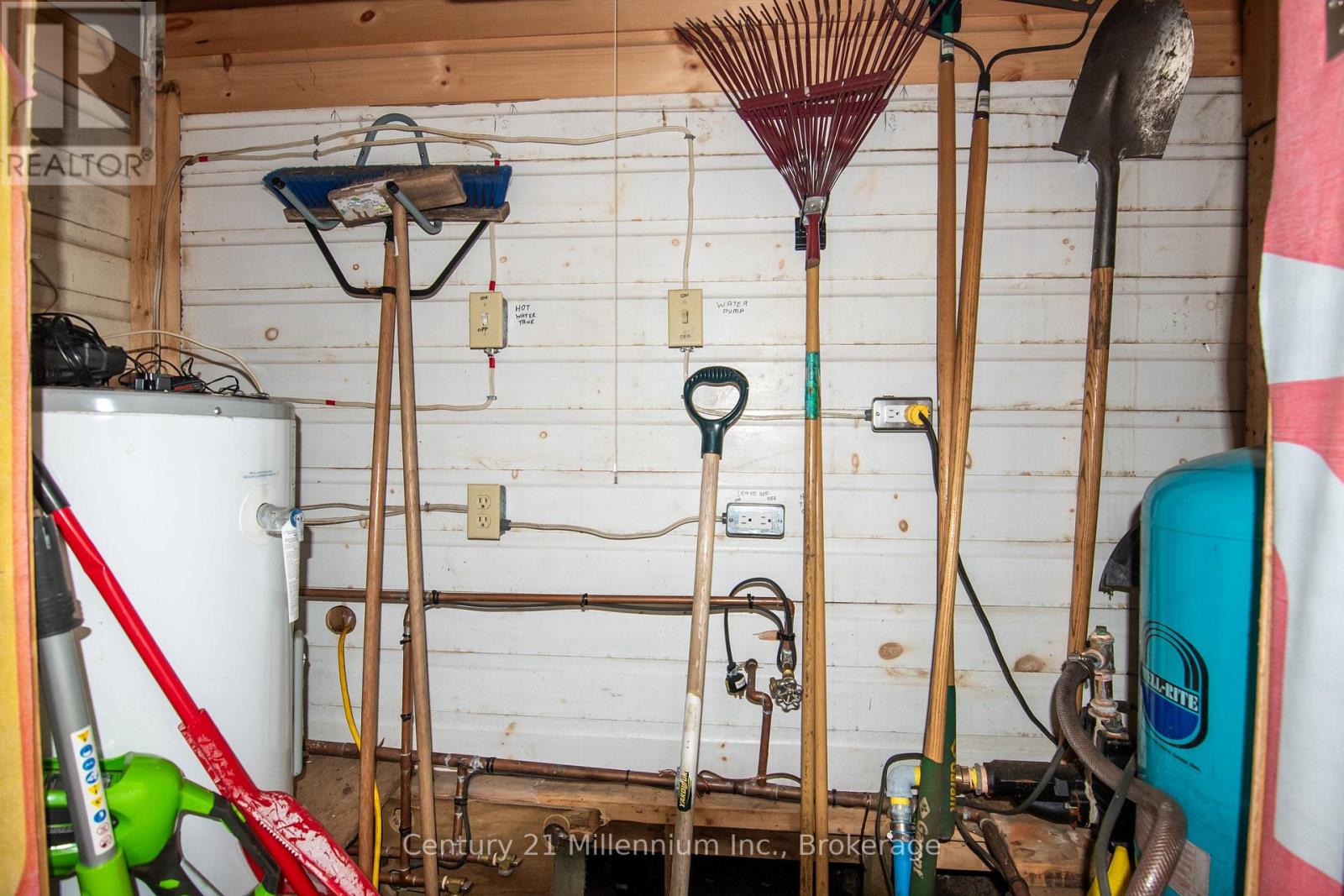 2 Hamilton Place, South Bruce Peninsula, Ontario  N0H 2G0 - Photo 44 - X12950714