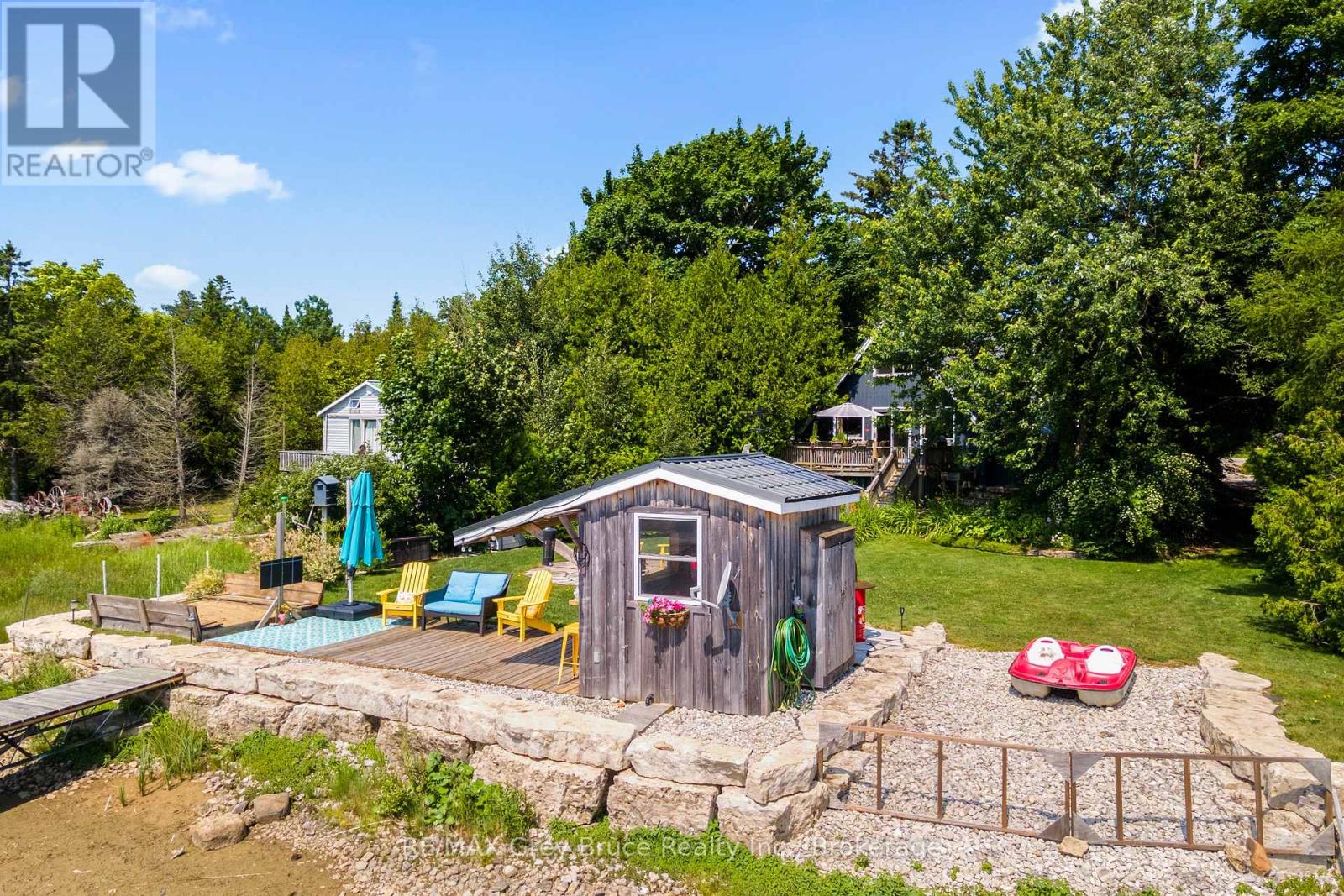 40 Aberdeen Avenue, Northern Bruce Peninsula, Ontario  N0H 2T0 - Photo 4 - X12950796