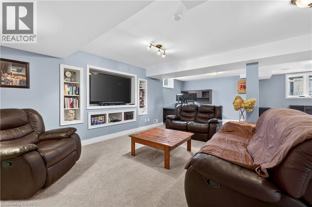 17 Heathcote Court, Grimsby, Ontario  L3M 0A6 - Photo 22 - 40817273