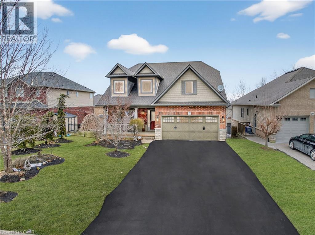 17 Heathcote Court, Grimsby, Ontario  L3M 0A6 - Photo 38 - 40817273