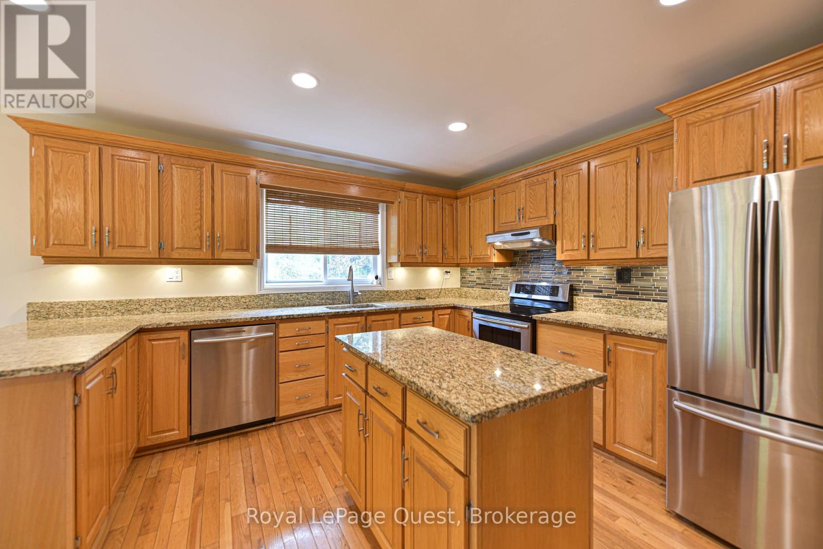 27 Heyden Avenue, Orillia, Ontario  L3V 0G5 - Photo 12 - S12951264