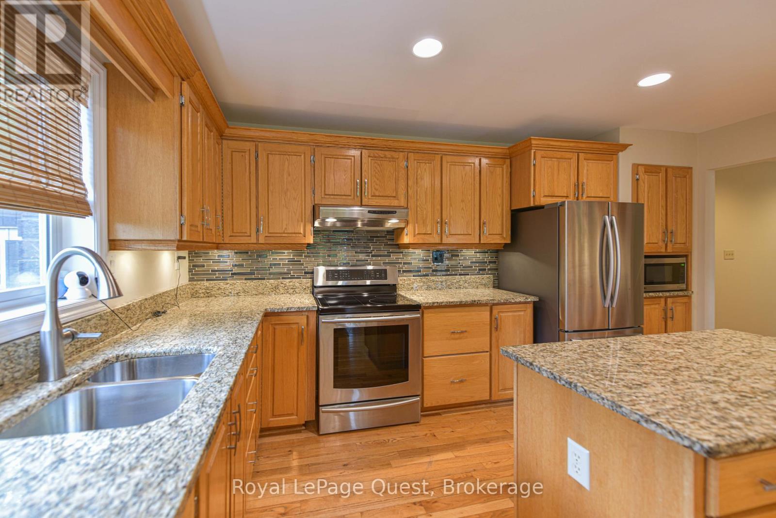 27 Heyden Avenue, Orillia, Ontario  L3V 0G5 - Photo 15 - S12951264