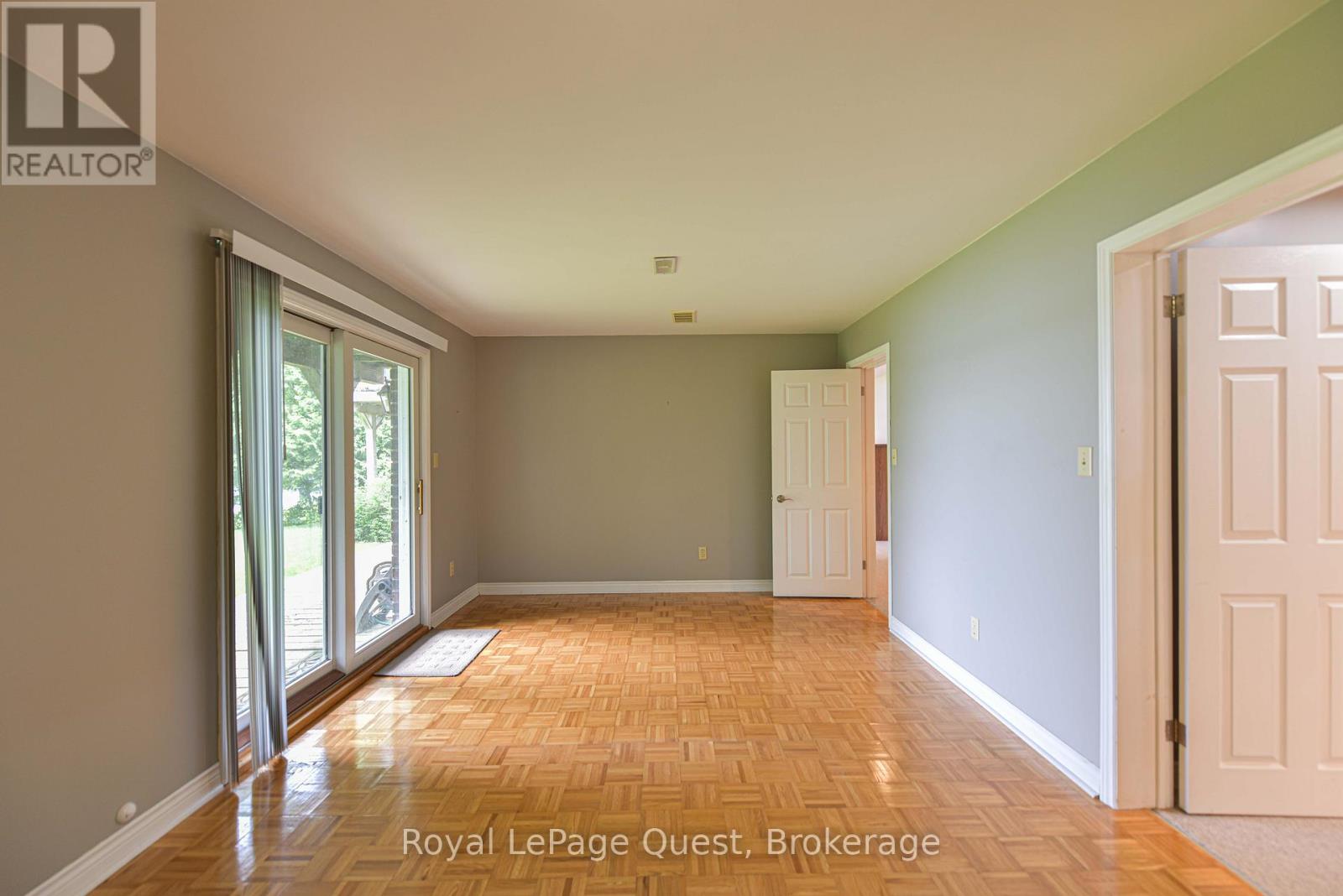 27 Heyden Avenue, Orillia, Ontario  L3V 0G5 - Photo 30 - S12951264