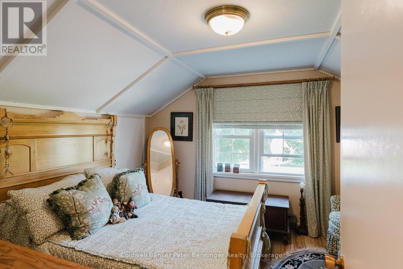 133889 Allan Park Road, West Grey, Ontario  N0G 1S0 - Photo 34 - X12950956