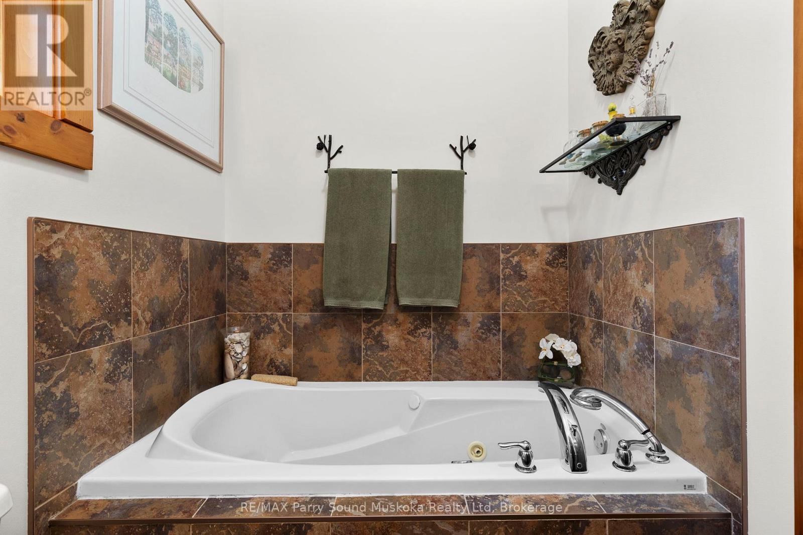 6 West Point Drive, Mckellar, Ontario  P2A 0B5 - Photo 30 - X12951186