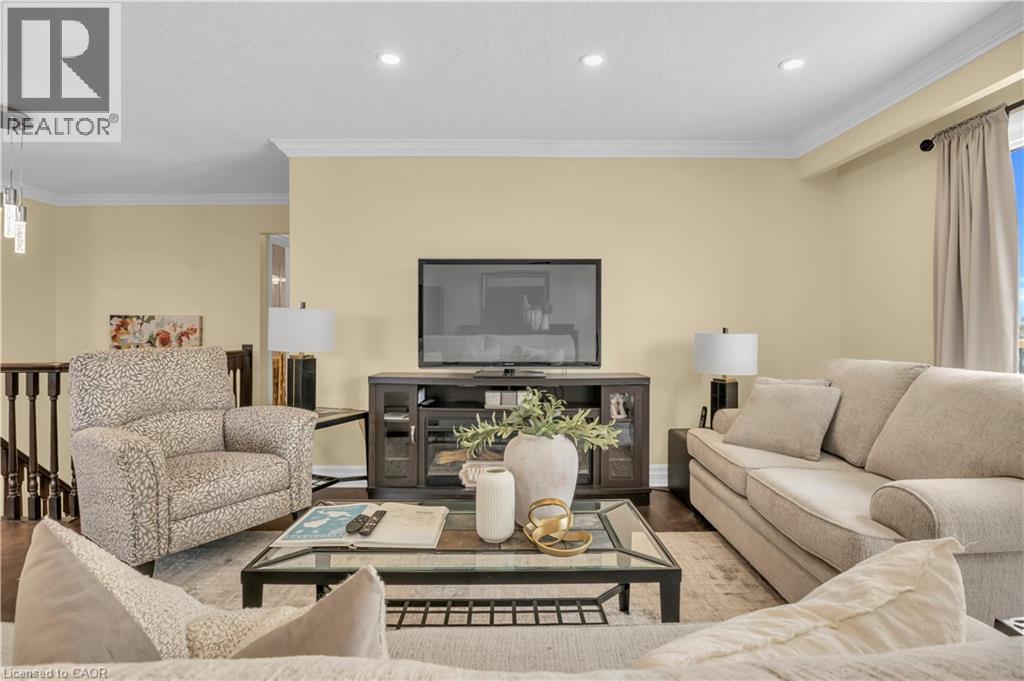 197 Autumn Hill Crescent, Kitchener, Ontario  N2N 1K9 - Photo 10 - 40816878