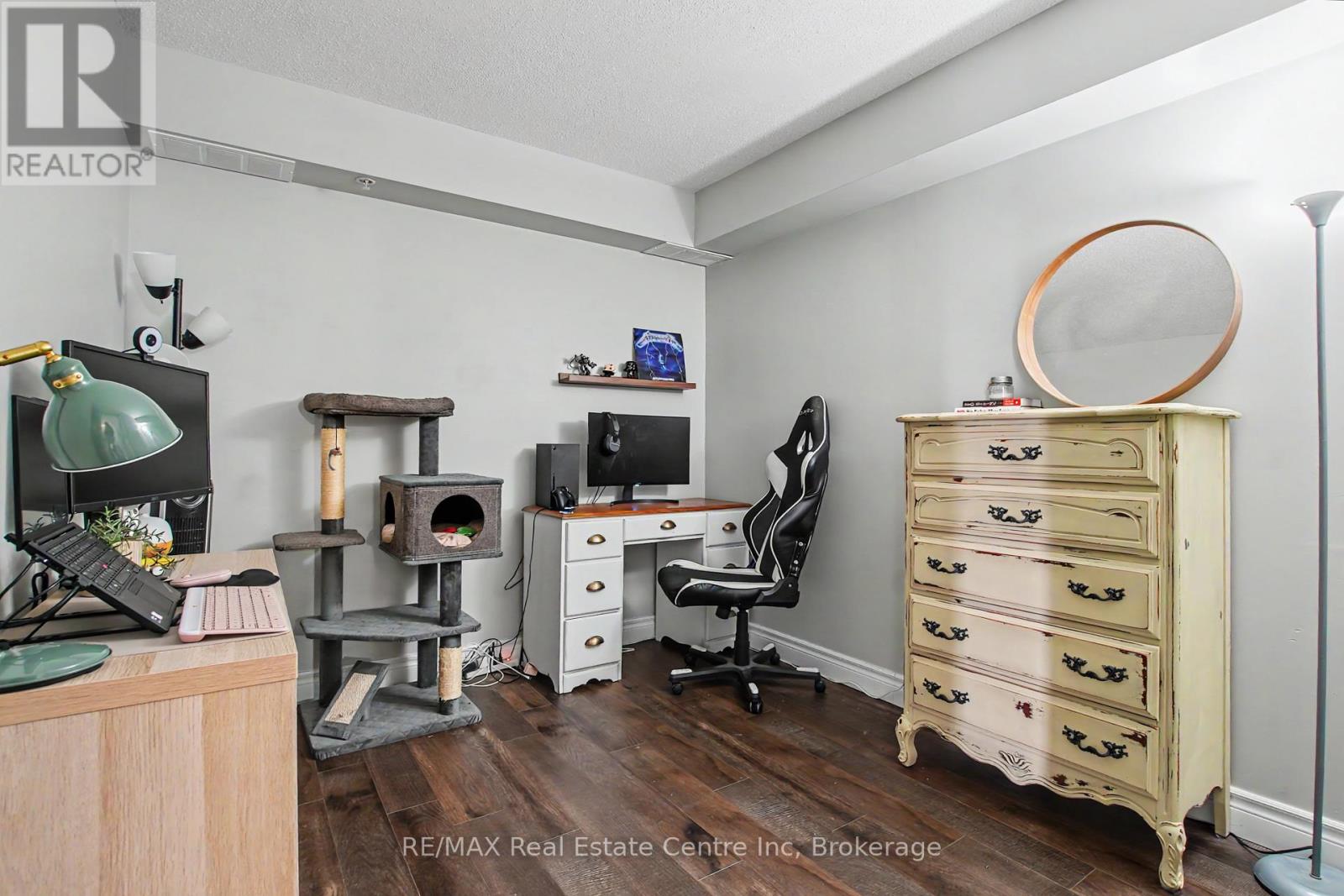 409 - 415 Grange Road, Guelph, Ontario  N1E 0C4 - Photo 23 - X12951726