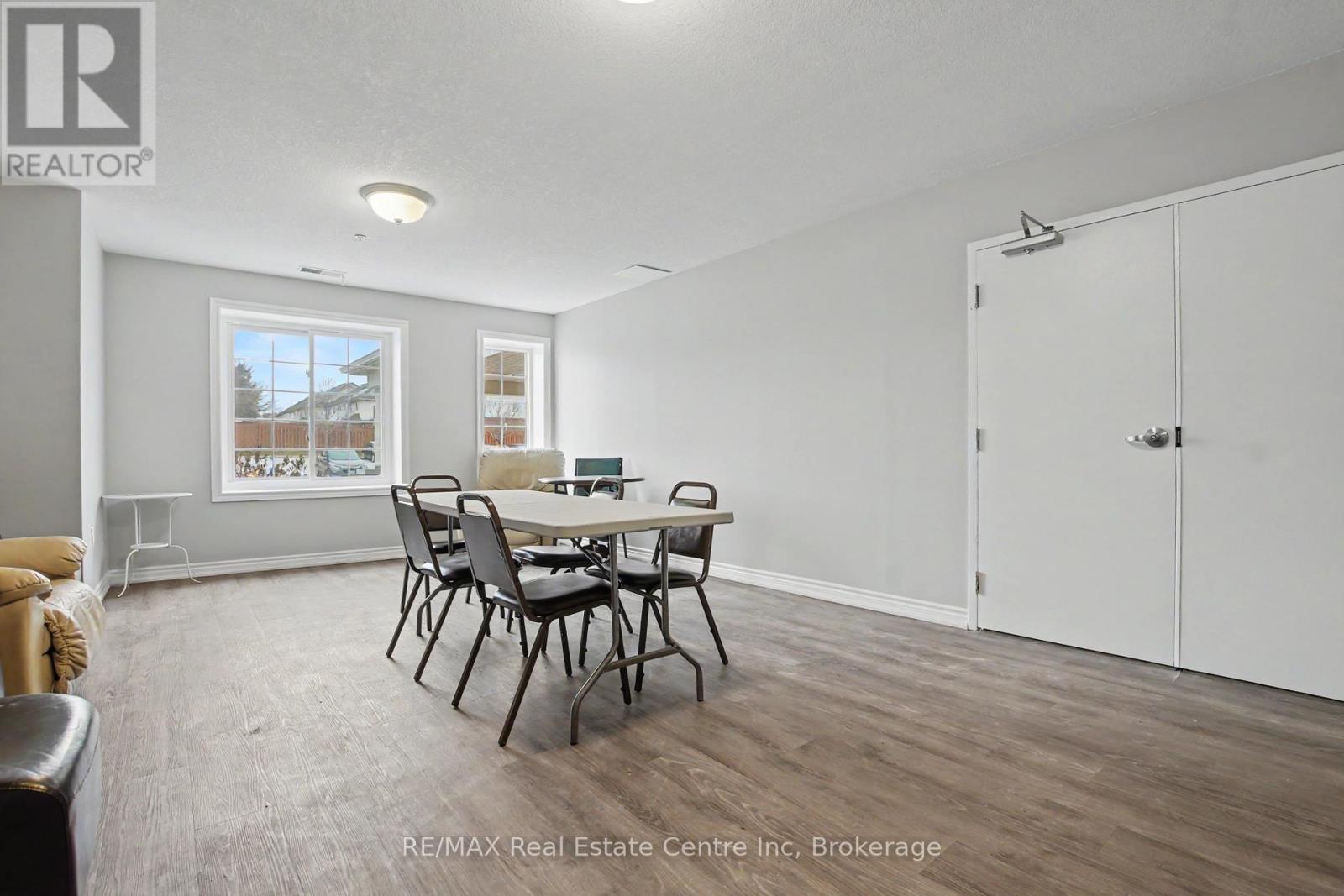 409 - 415 Grange Road, Guelph, Ontario  N1E 0C4 - Photo 33 - X12951726