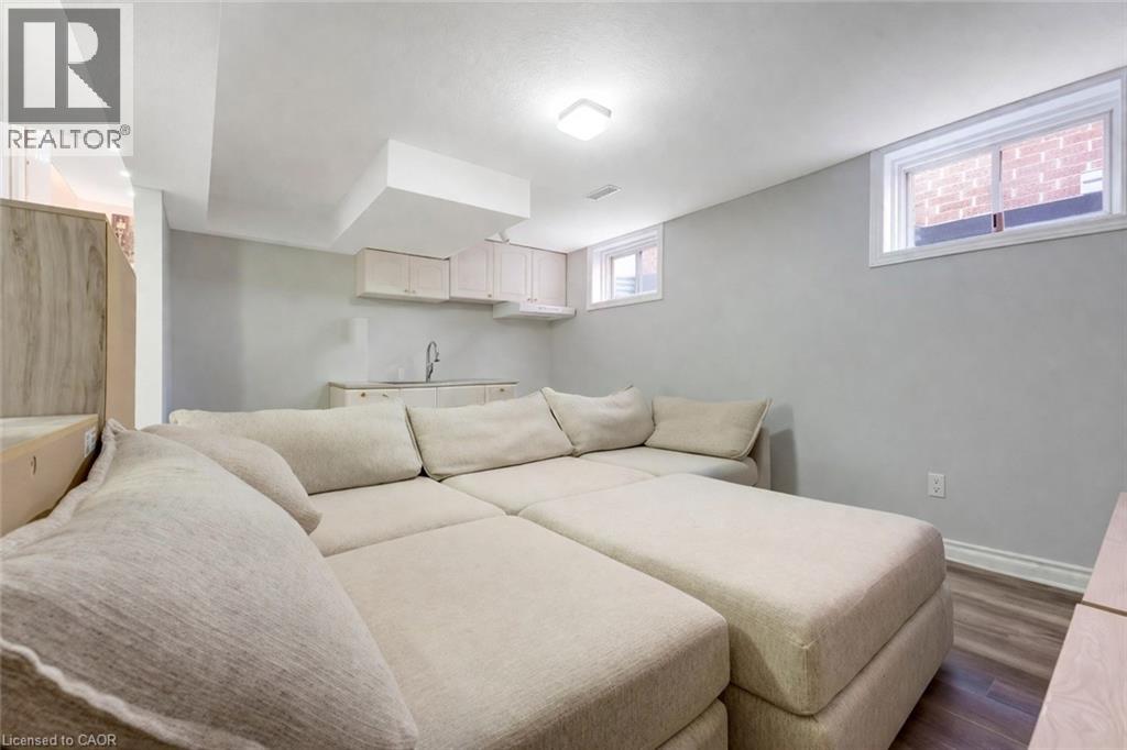 183 Bush Clover Crescent, Kitchener, Ontario  N2E 3P7 - Photo 34 - 40813889