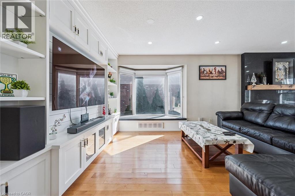 99 Westforest Trail, Kitchener, Ontario  N2N 3B1 - Photo 13 - 40817305