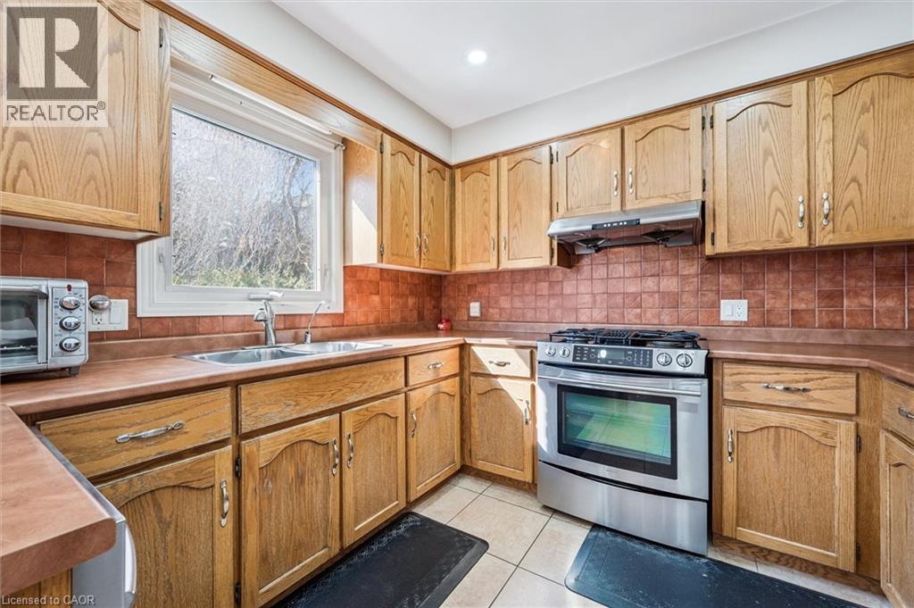 99 Westforest Trail, Kitchener, Ontario  N2N 3B1 - Photo 19 - 40817305