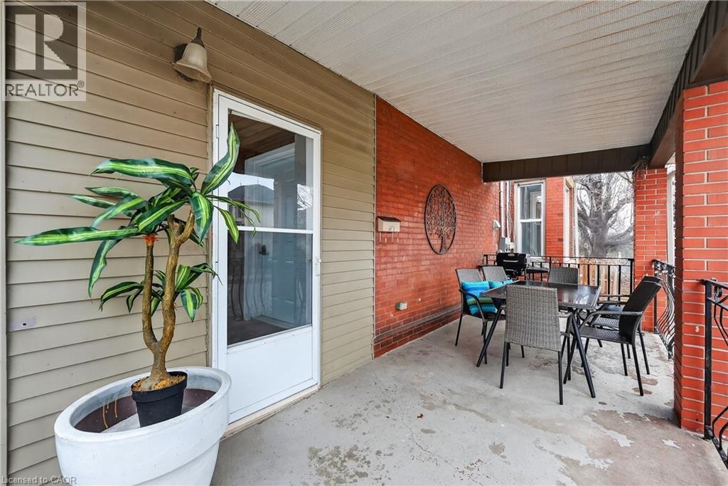 287 Main Street E, Grimsby, Ontario  L3M 1P9 - Photo 2 - 40817269