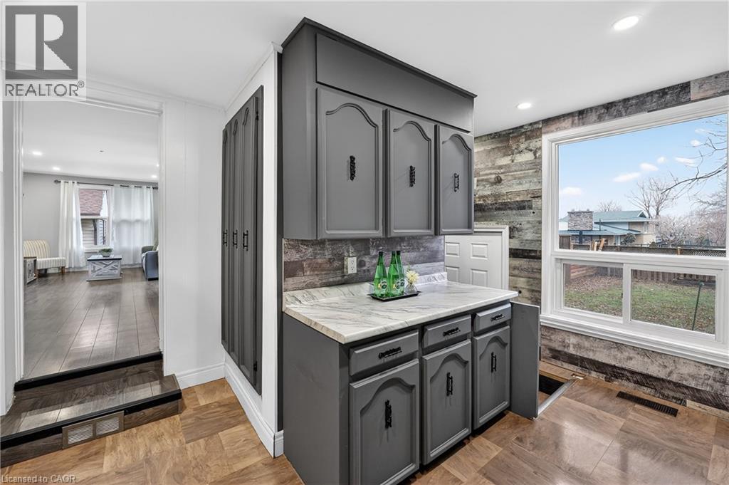 287 Main Street E, Grimsby, Ontario  L3M 1P9 - Photo 9 - 40817269