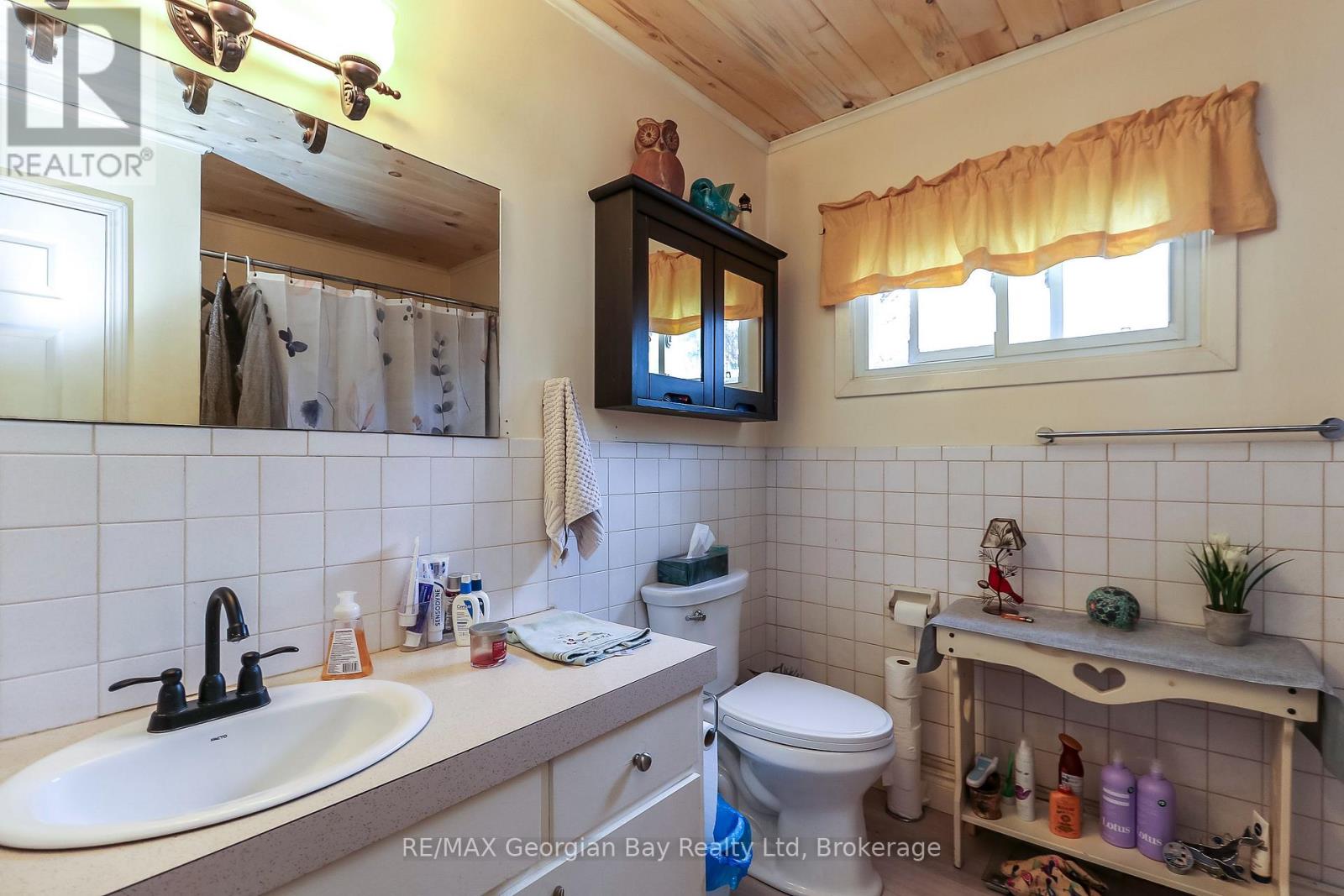 57 Maple Street, Tay, Ontario  L0K 2A0 - Photo 13 - S12951988