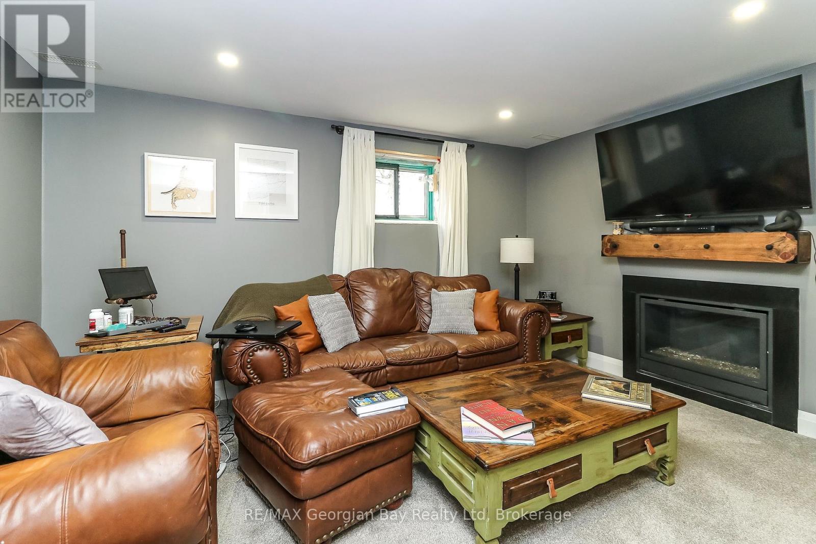 57 Maple Street, Tay, Ontario  L0K 2A0 - Photo 21 - S12951988