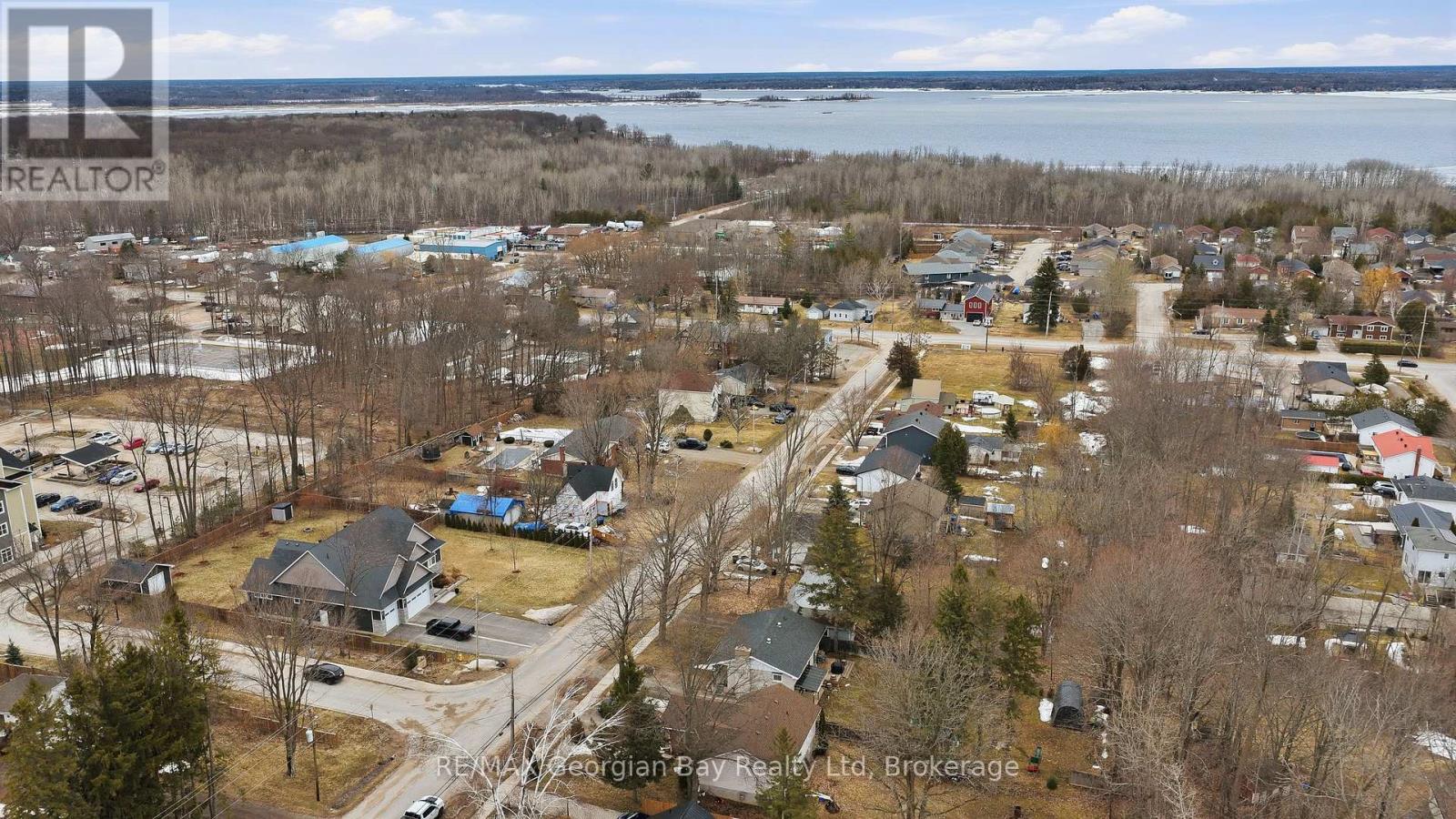 57 Maple Street, Tay, Ontario  L0K 2A0 - Photo 34 - S12951988