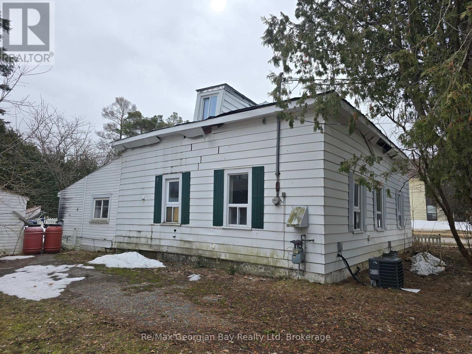 8 Mill Street, Severn, Ontario  L0K 1E0 - Photo 3 - S12952082