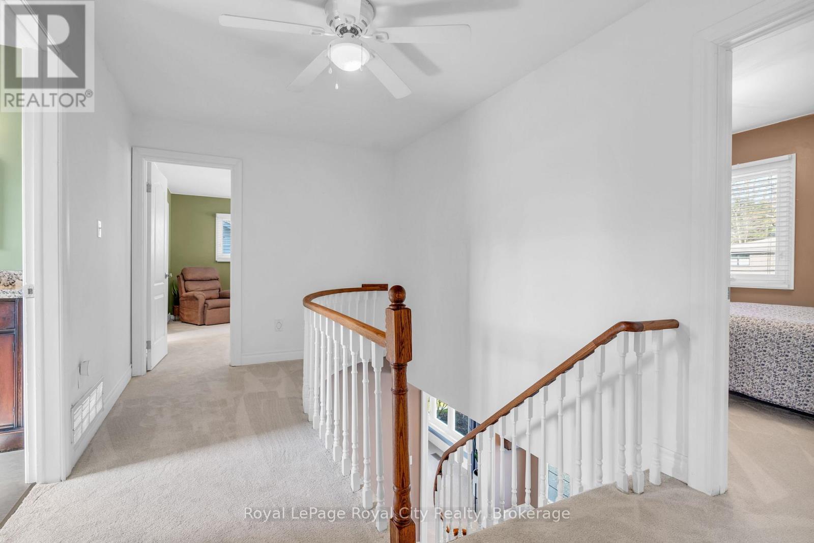 1548 Troika Court, Mississauga, Ontario  L5J 4C4 - Photo 19 - W12952234