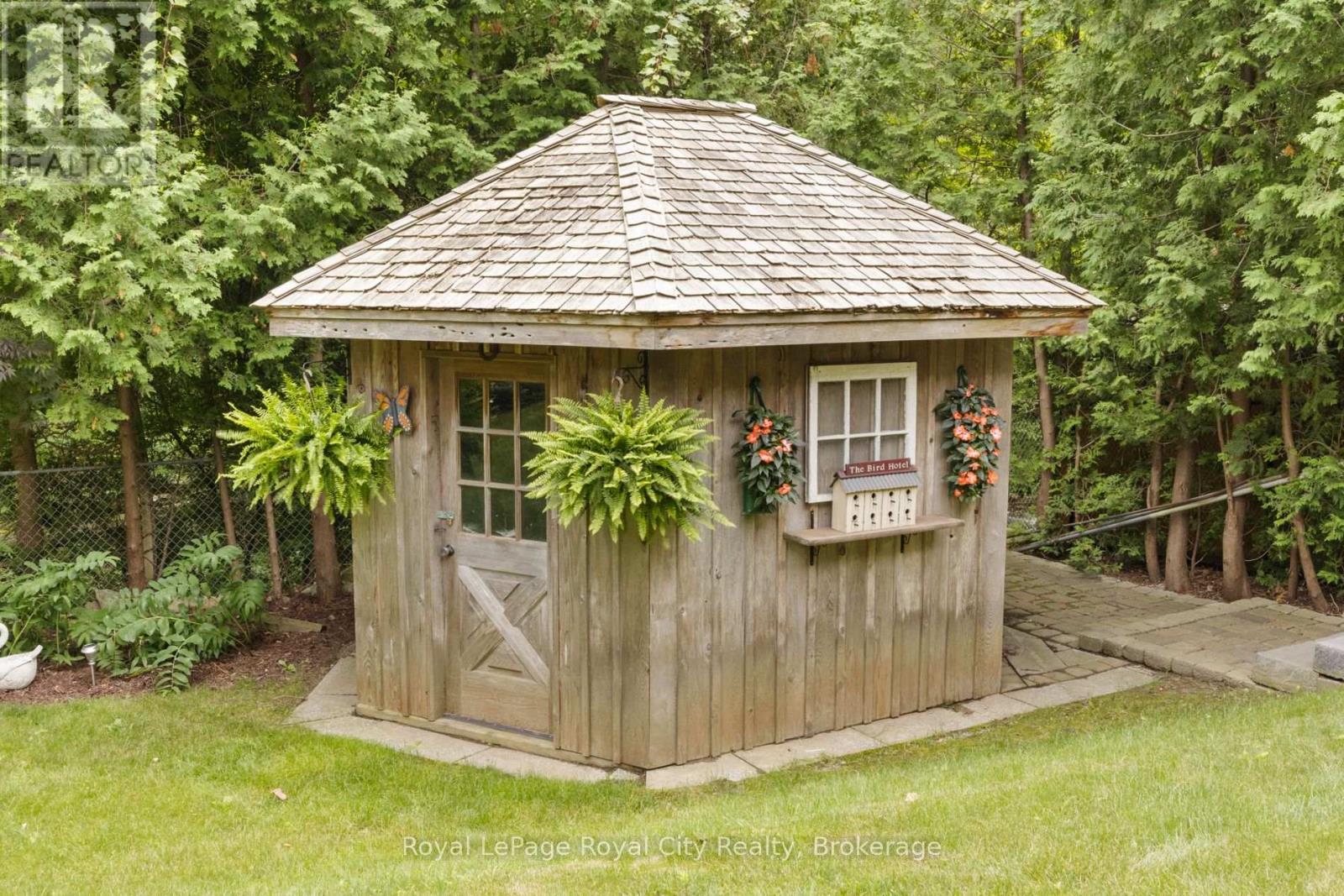 1548 Troika Court, Mississauga, Ontario  L5J 4C4 - Photo 46 - W12952234