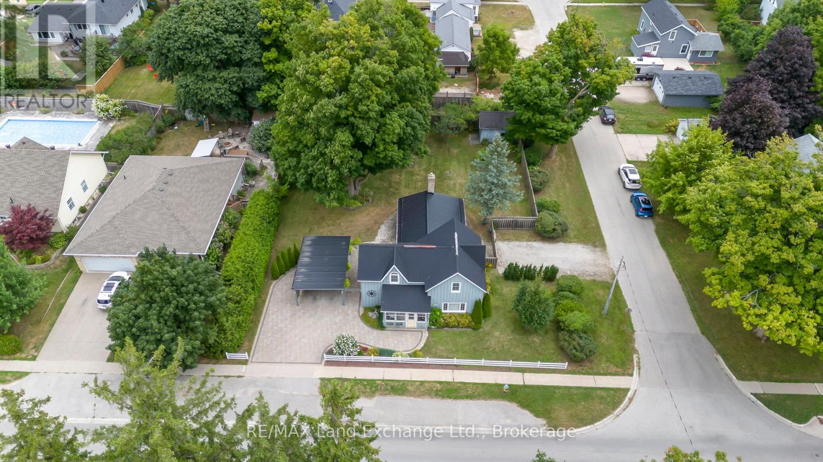 439 Green Street, Saugeen Shores, Ontario  N0H 2C0 - Photo 31 - X12952070