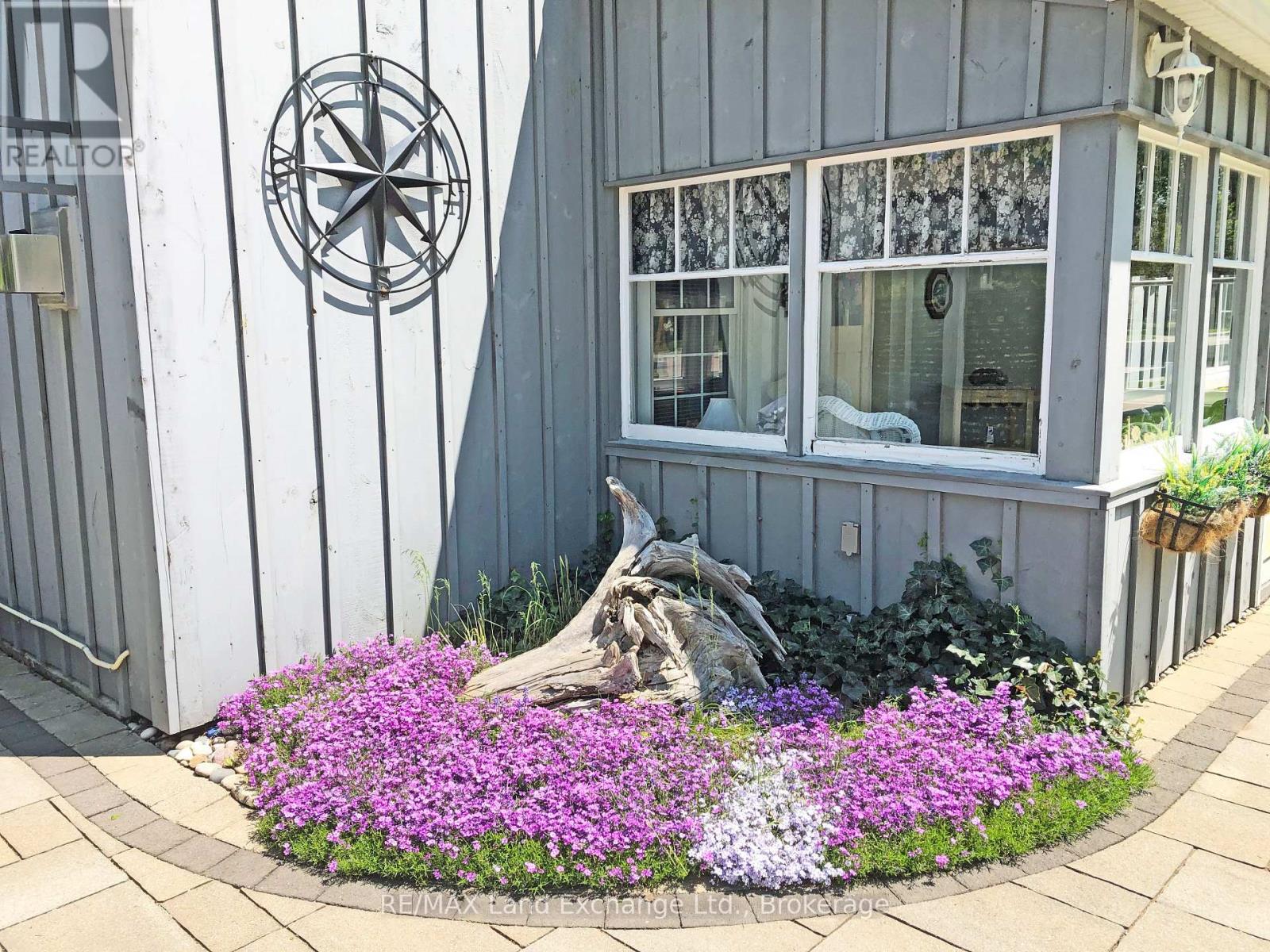 439 Green Street, Saugeen Shores, Ontario  N0H 2C0 - Photo 6 - X12952070