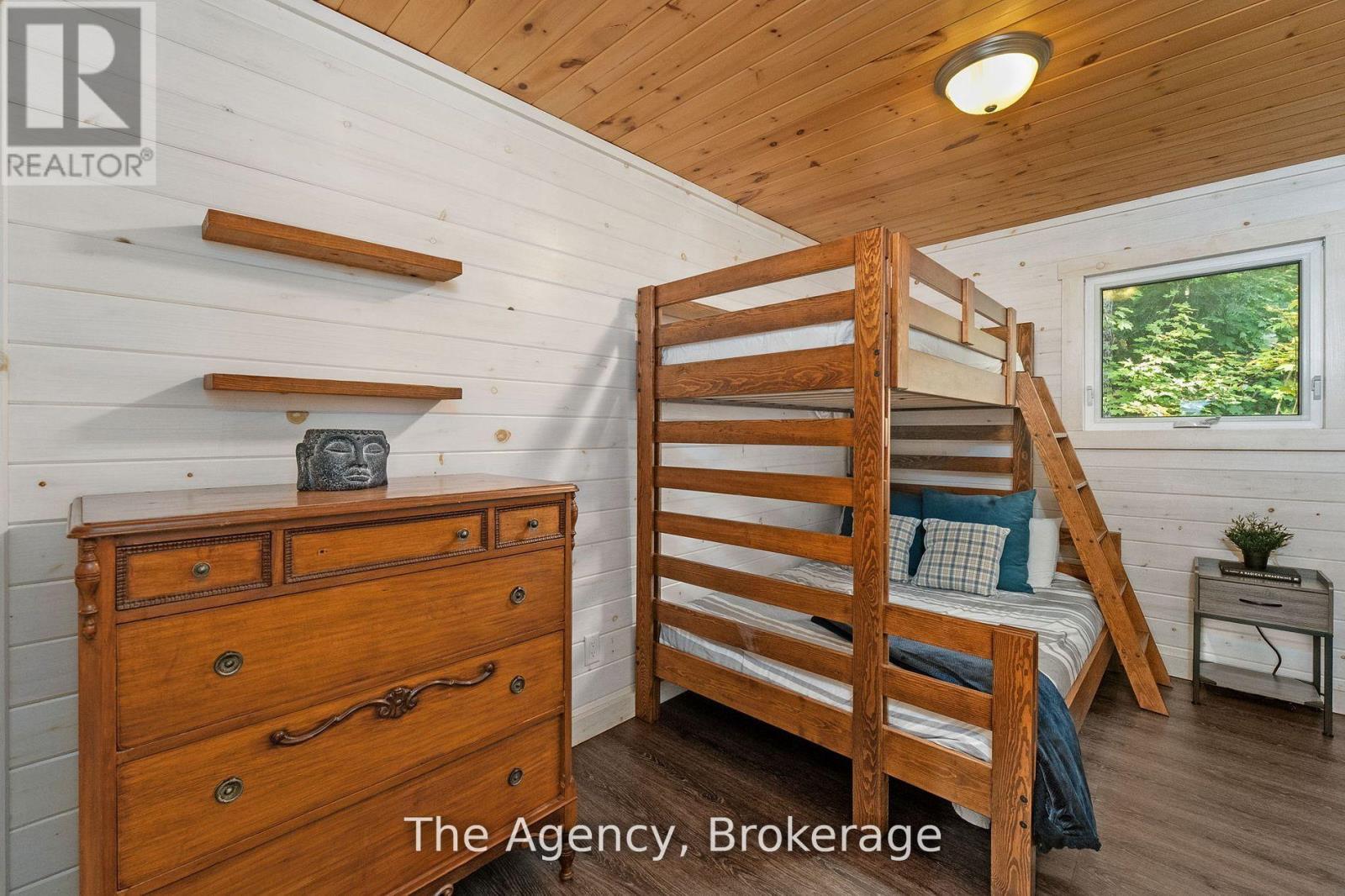 1032 Lakeshore Drive S, Bracebridge, Ontario  P1L 1X3 - Photo 20 - X12952164