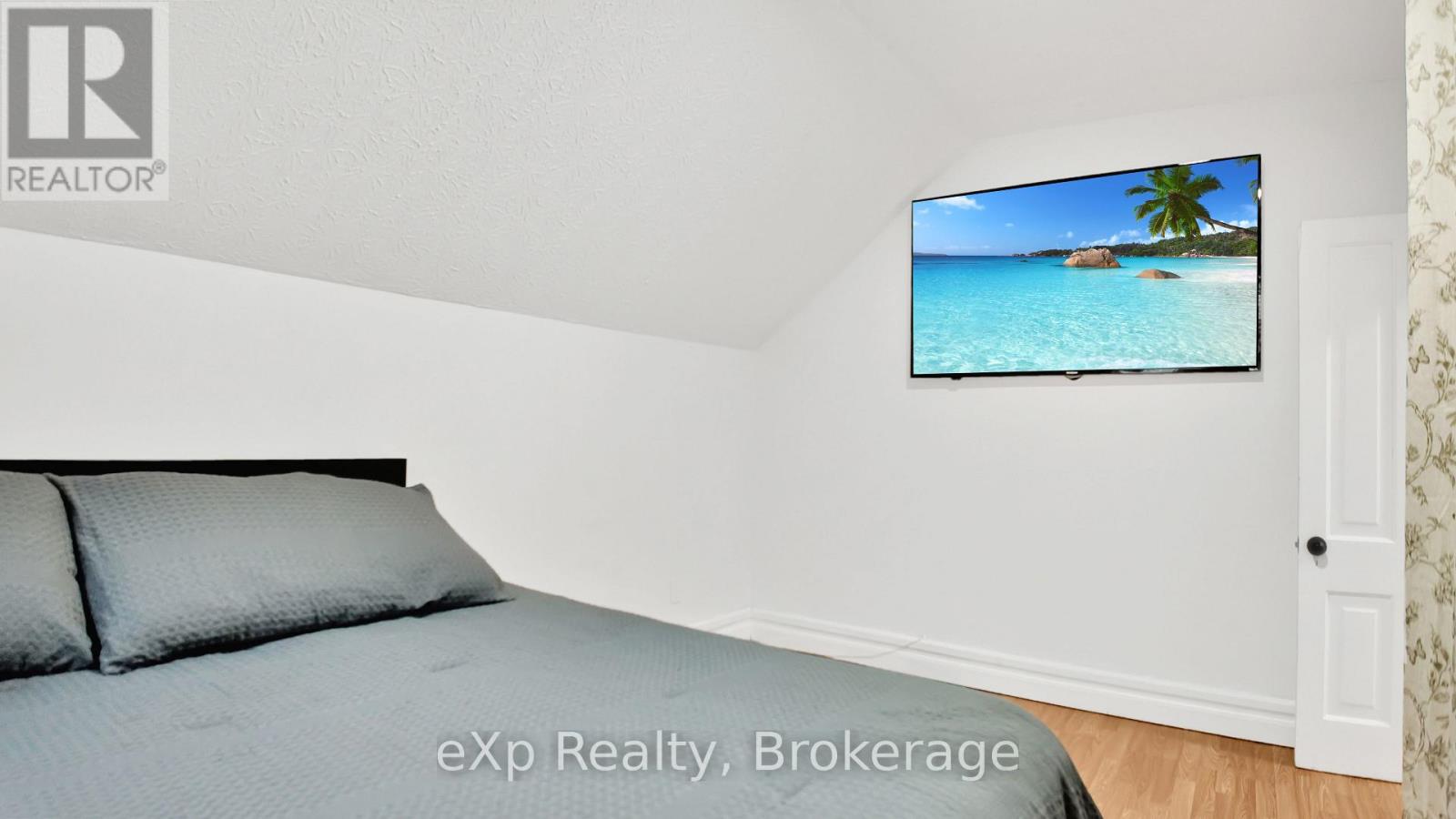 588 12th Avenue, Hanover, Ontario  N4N 2V6 - Photo 24 - X12952302