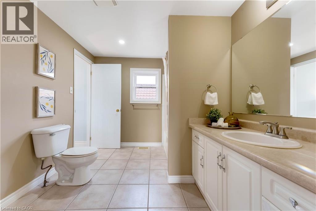 135 Veronica Drive, Kitchener, Ontario  N2A 4E6 - Photo 21 - 40815848