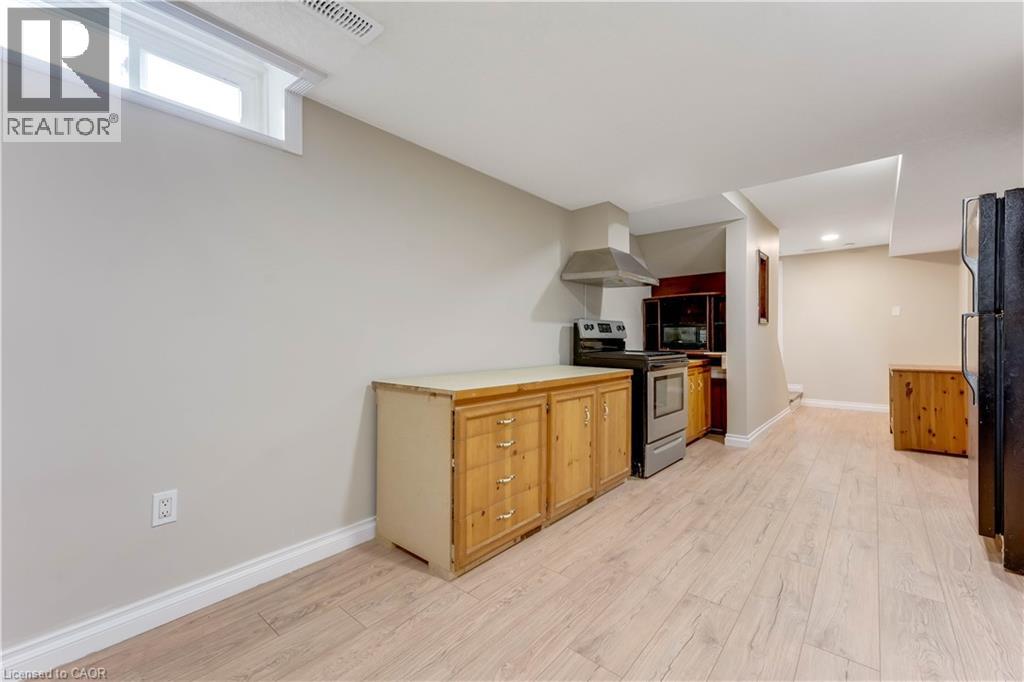 135 Veronica Drive, Kitchener, Ontario  N2A 4E6 - Photo 32 - 40815848