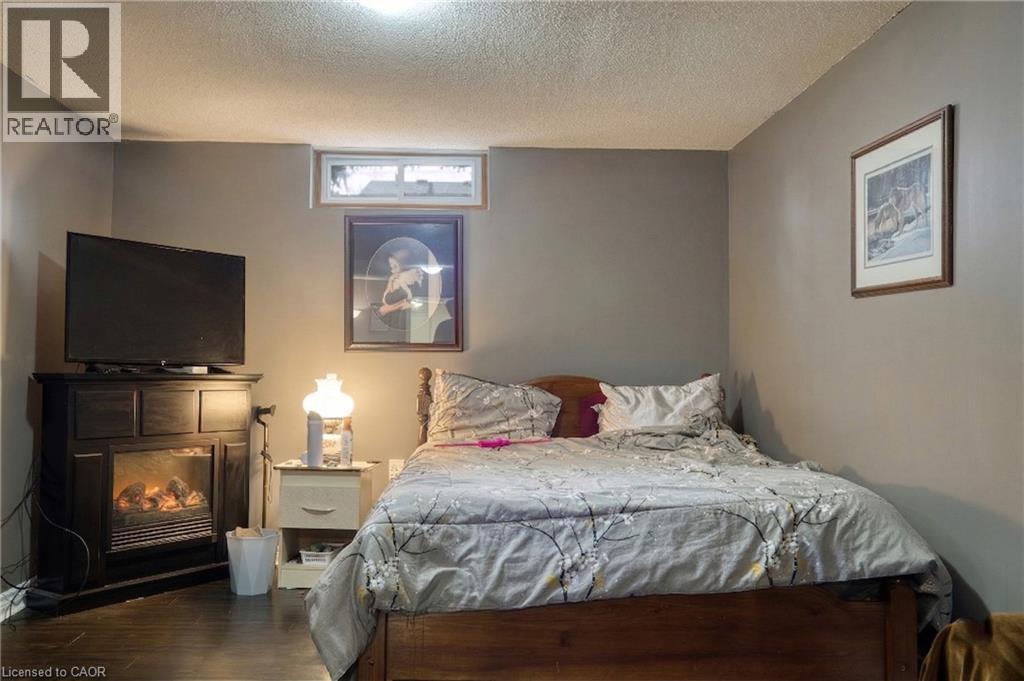 44 Breckenridge Drive, Kitchener, Ontario  N2B 2N9 - Photo 35 - 40816538