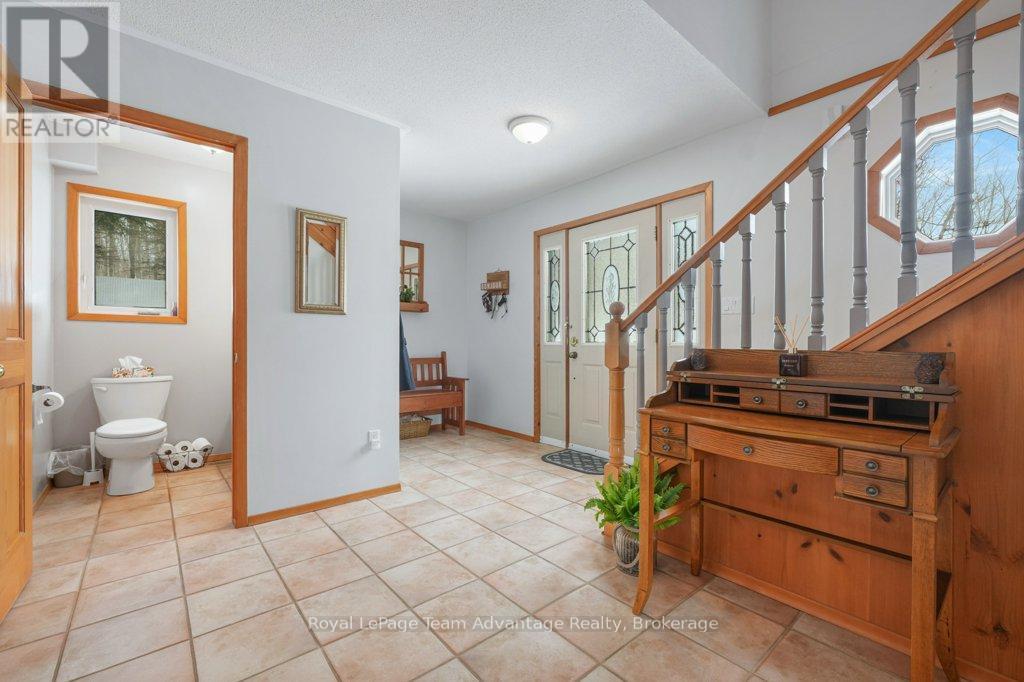 12 Taylor Crescent, Mcdougall, Ontario  P2A 2W9 - Photo 6 - X12952590