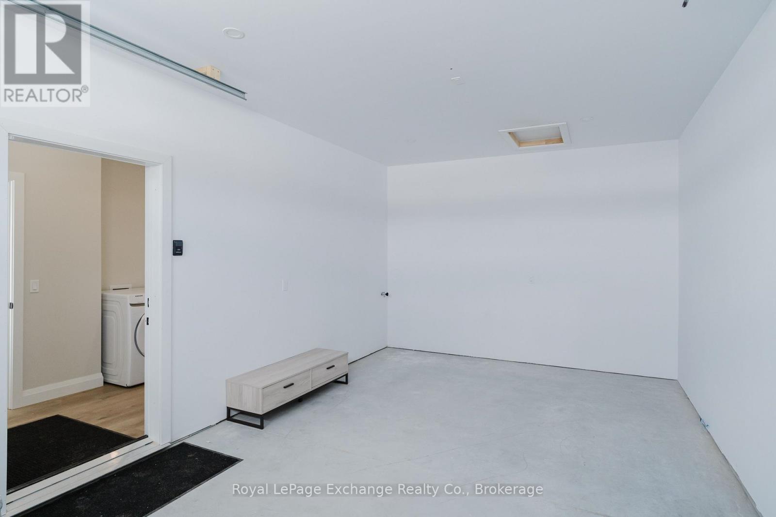 44 - 1071 Waterloo Street N, Saugeen Shores, Ontario  N0H 2C3 - Photo 27 - X12952774