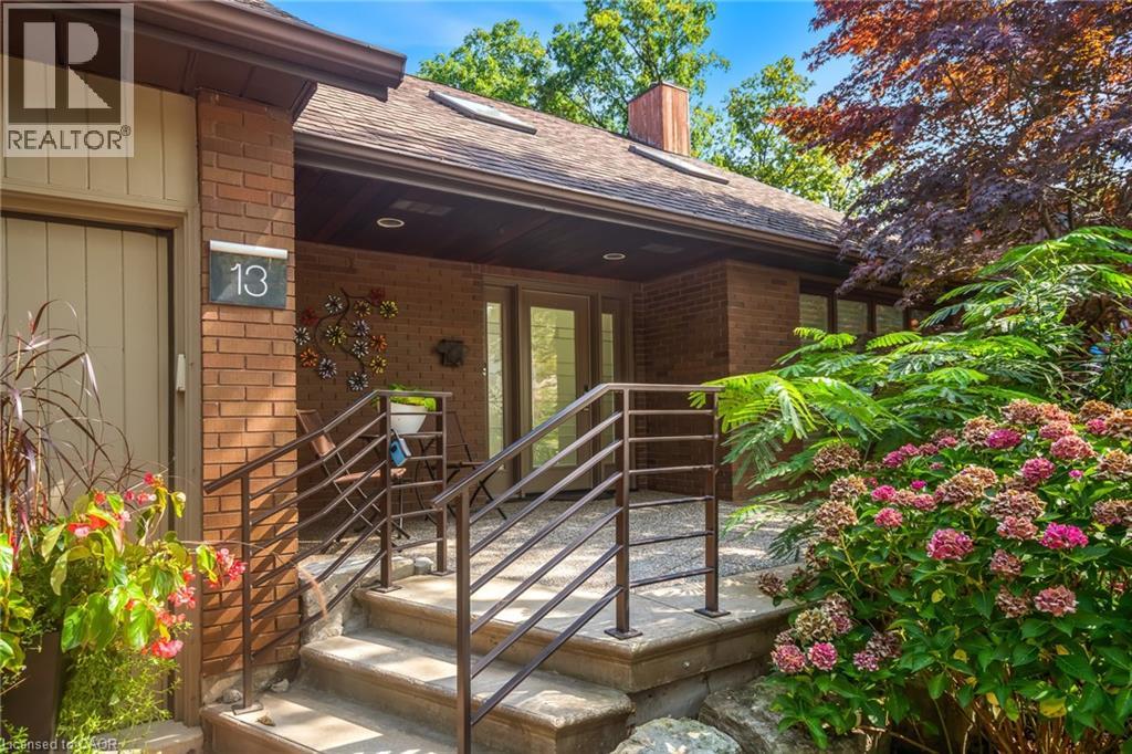 13 OAK Drive, Niagara-on-the-Lake, Ontario