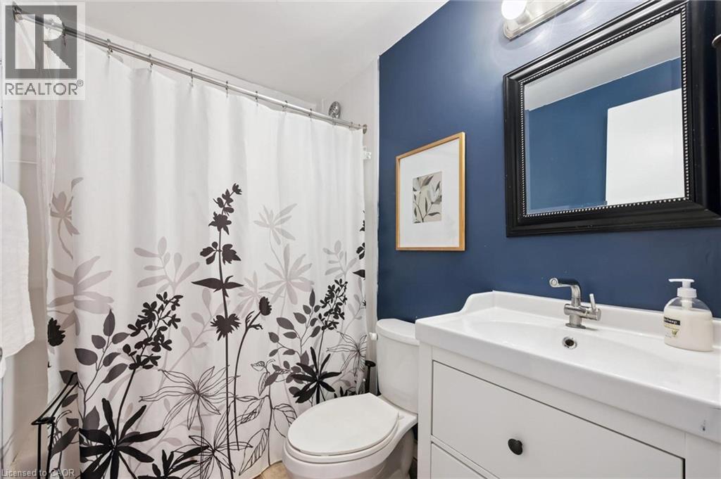 120 Country Club Drive Unit# 17, Guelph, Ontario  N1E 3K7 - Photo 12 - 40815891