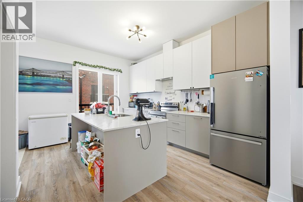 5 Taylor Court, Peel, Ontario  L7E 2R7 - Photo 11 - 40817432